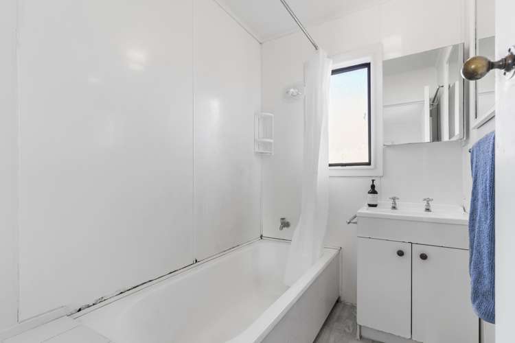 309 Linton Crescent Whangamata_11