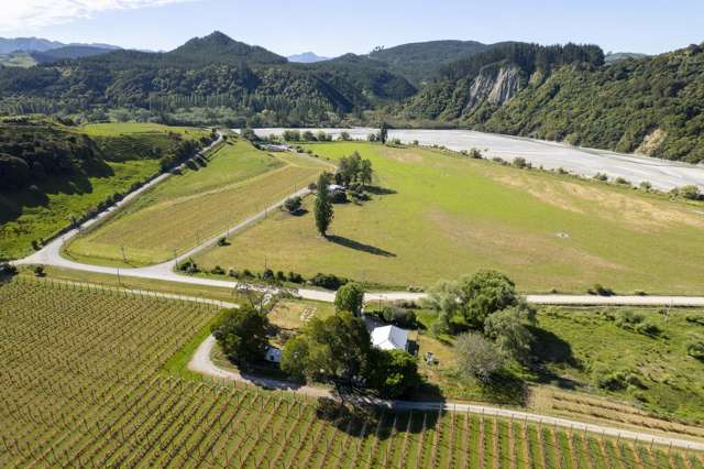 110 Te Hau Road Whatatutu_1