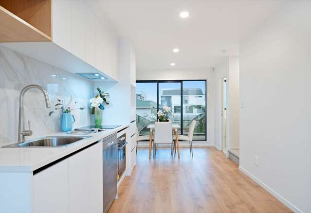 4/11 Hereford street Te Atatu Peninsula_4