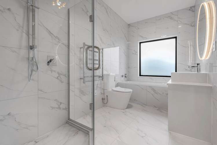 8 Bathurst Crescent Pokeno_13