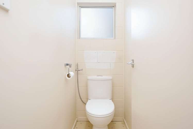 82 & 82A Sunnybrae Road Hillcrest_34