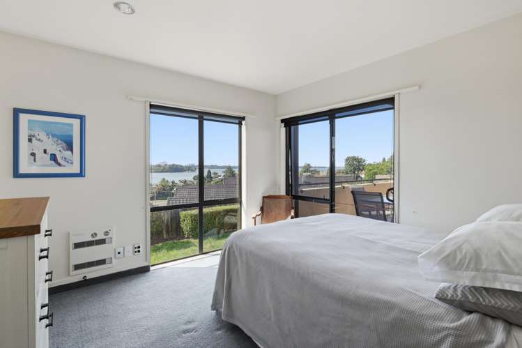 8 Lorrigan Way Welcome Bay_23