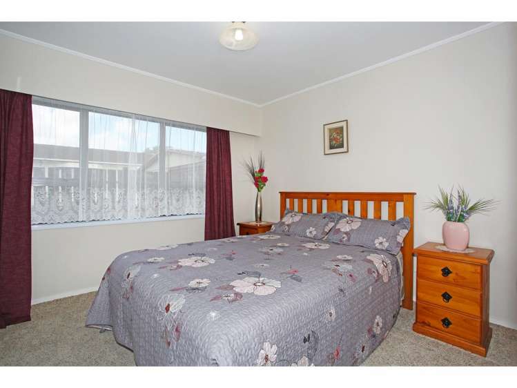 48 Edgewater Parade Waiuku_12