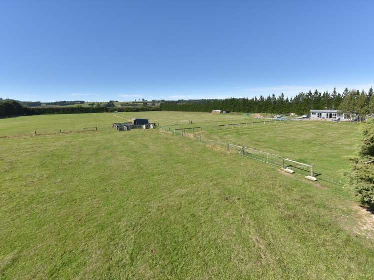 96 Leslies Road Cust_9