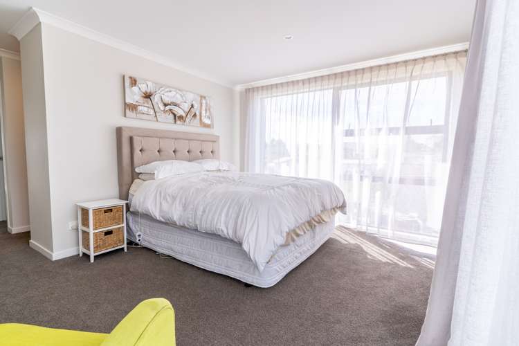 7 Boyack Drive Temple View_13