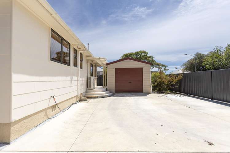 5 Savage Crescent Marewa_12