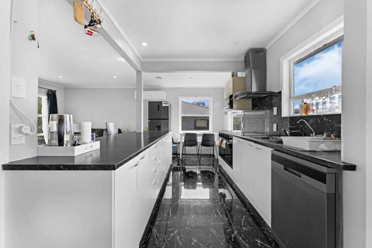 36 Eddowes Street Manurewa_9