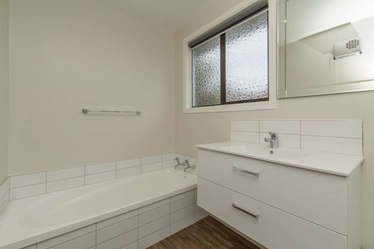 18 Olivine Street Shirley_10