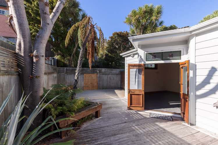 24 Moir Street Mount Victoria_13