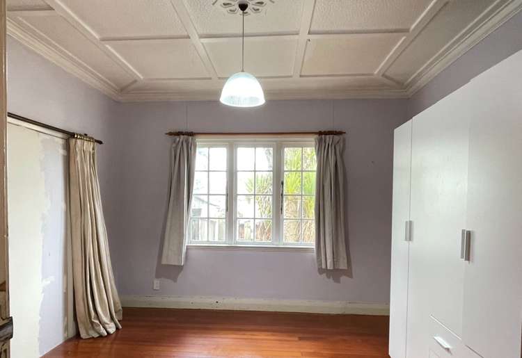 293 Massey Road Mangere East_6