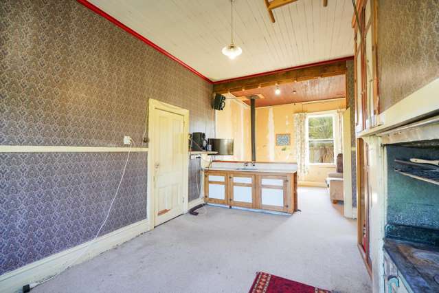 18, 20, 22 Lyne Street Nightcaps_4