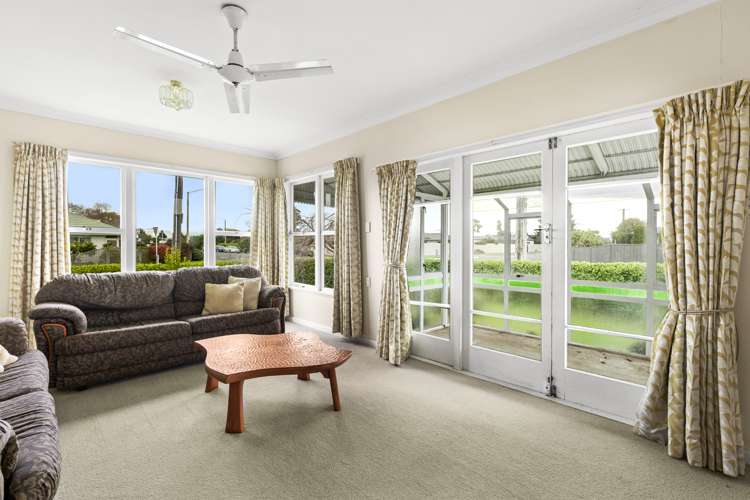 301 Frimley Avenue Frimley_5