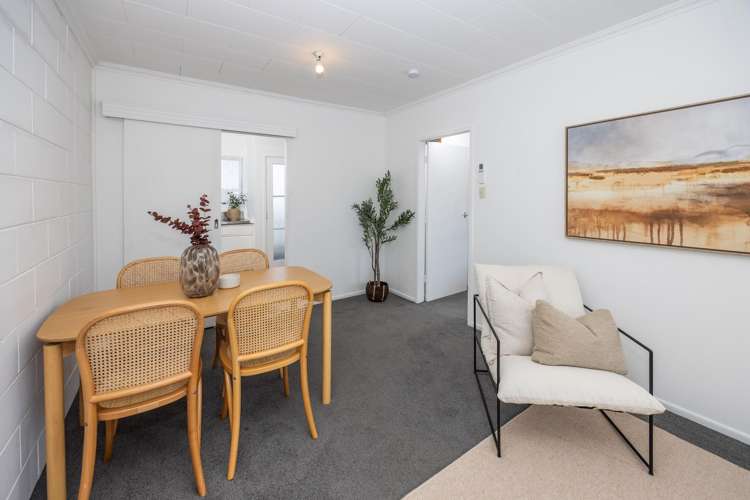 2/41 Cameron Road_2