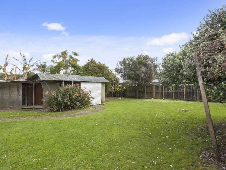 25 Swan Crescent Pakuranga_16