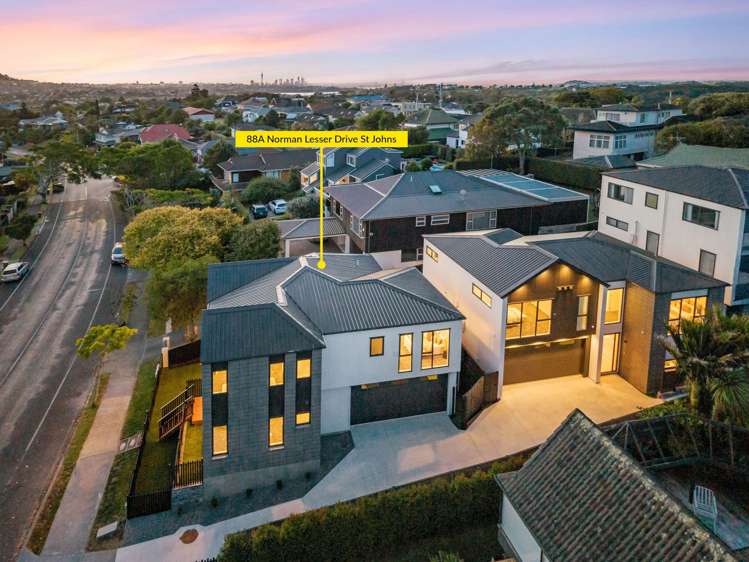 88A Norman Lesser Drive St Johns_18