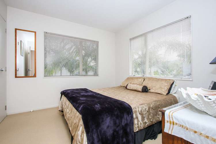 107 Gracechurch Drive Flat Bush_14