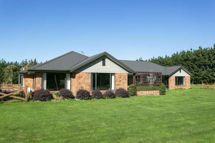 37 Mitcham Road Allenton_1