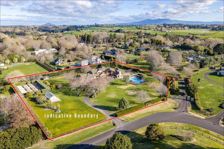 13 Meadowgreen Drive Tamahere_0