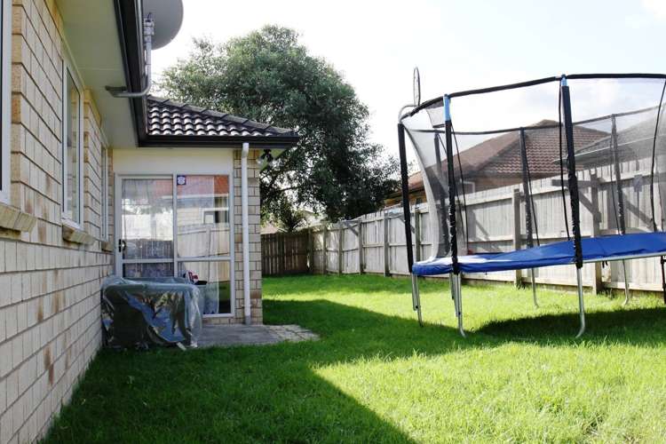 75 Heathdale Crescent Papakura_11