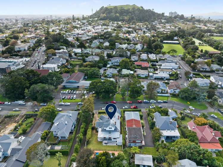 13 Windmill Road Mt Eden_31