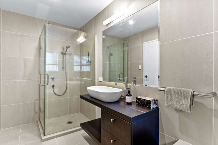 1/14 Bournemouth Terrace Murrays Bay_16