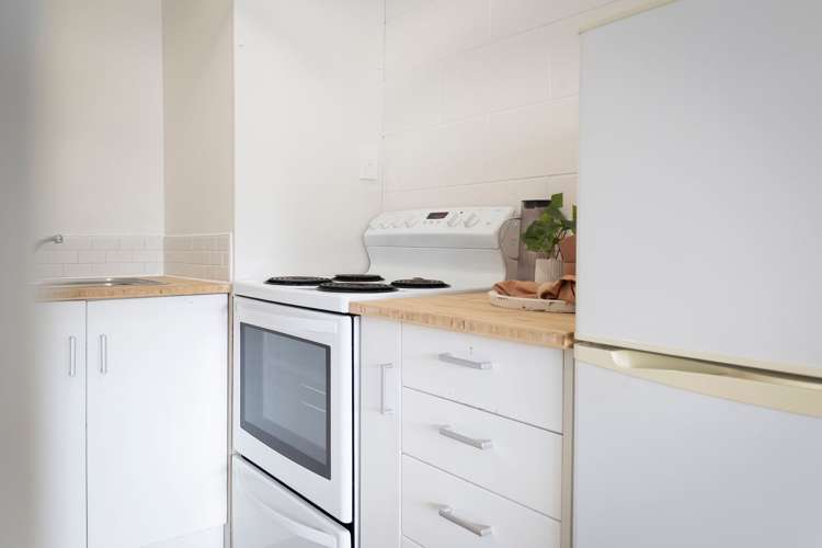 7 /25 Winchester Street Merivale_29