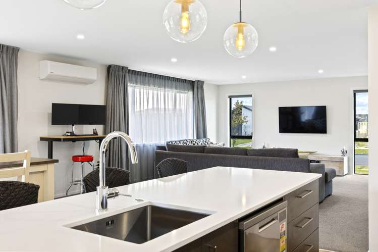 130 Harakeke Drive Wharewaka_8