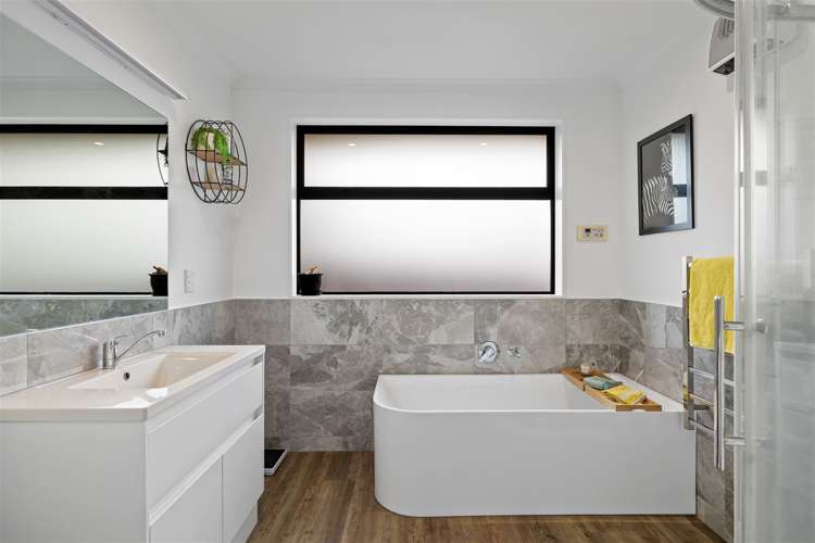 443 Mairehau Road Parklands_9