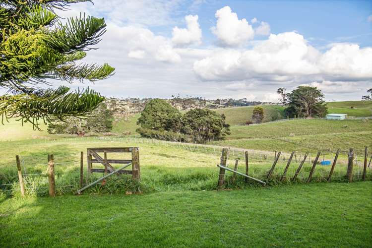 56 Henwood Road Taupaki_17