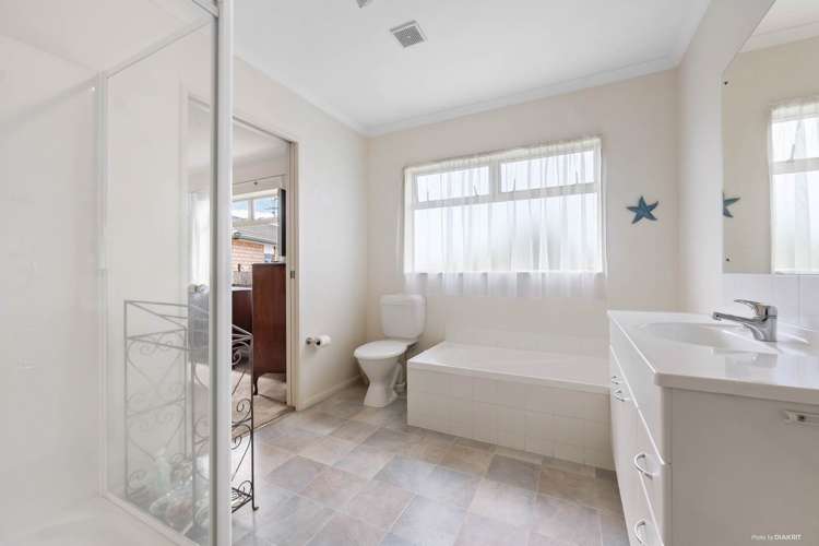 7 Grand Drive Orewa_8