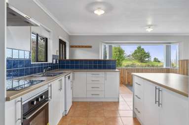 673 HETHERINGTON ROAD_4