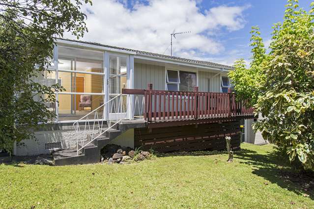 1/6 Pine Terrace Howick_1