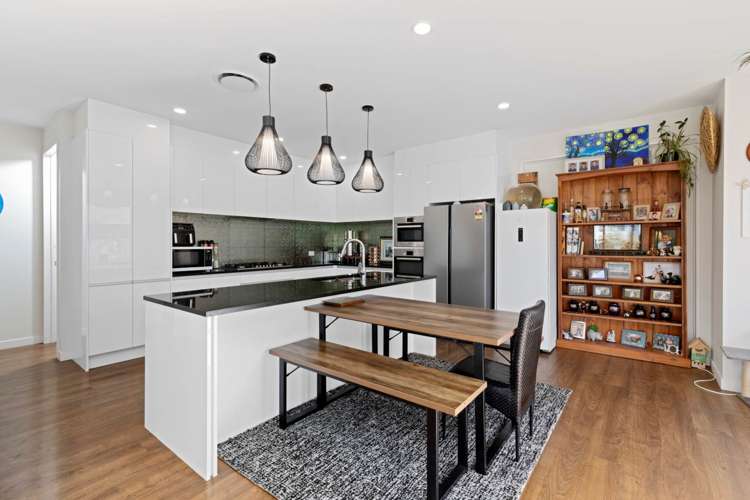 58 Golden Morning Drive Albany Heights_5