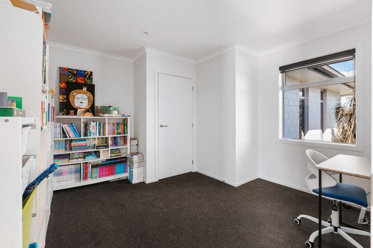 52 Hastings Road Pyes Pa_14