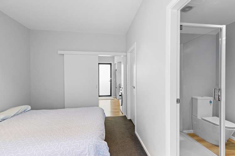 6/40A Dudley Street Hutt Central_6