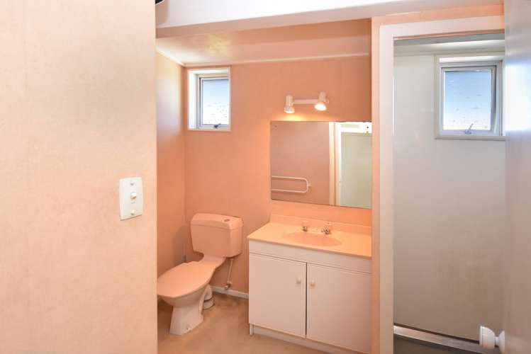 115 Easther Crescent Kew_22