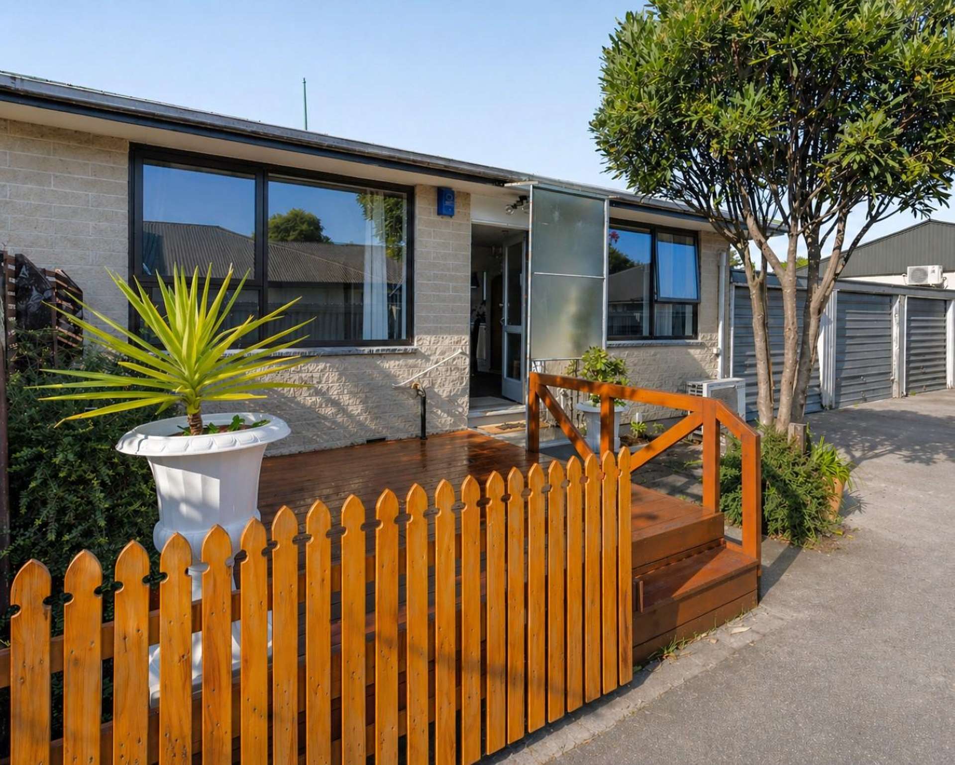 2/628 Cashel Street Linwood_0