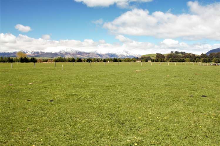 Lot 2/1725B Manapouri Te Anau Highway Manapouri_16