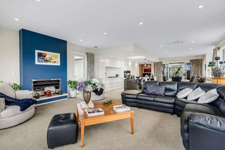 28 Stace Hopper Drive One Tree Point_11