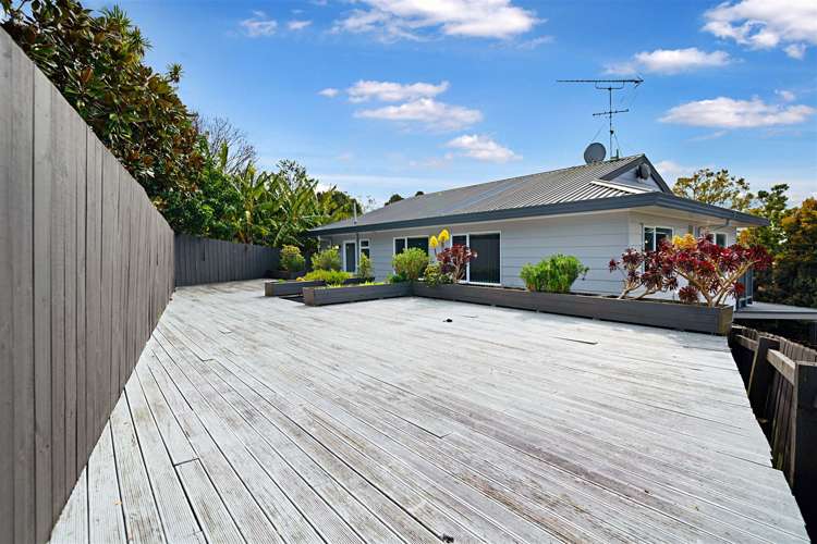 26b Meilland Place Glen Eden_10