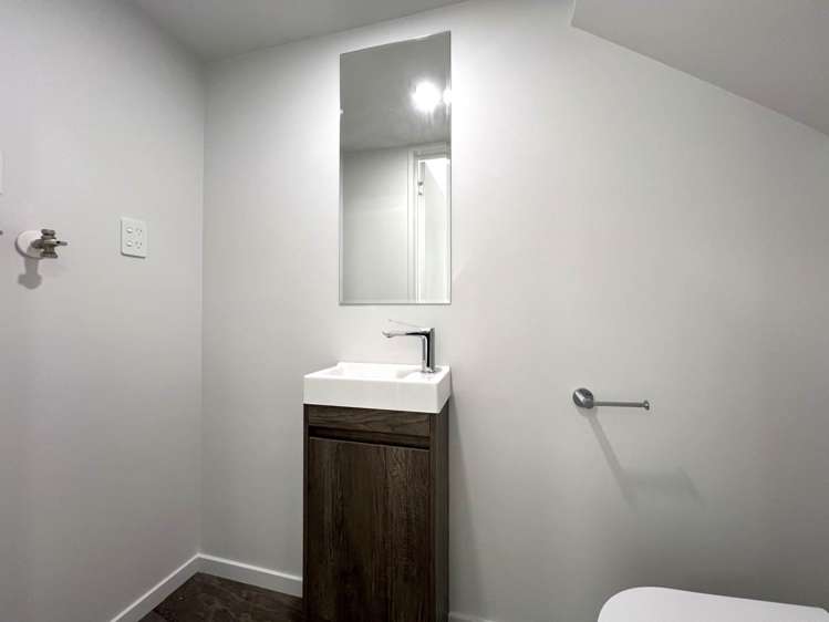 5/16 Reynella Drive Massey_9