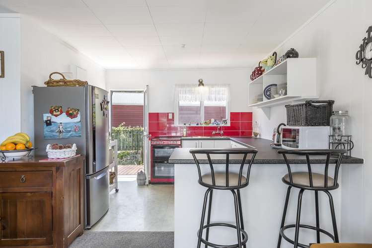 562 Leigh Road Whangateau_7