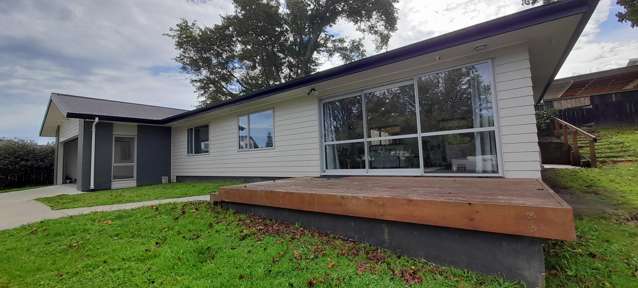 12 Harlock Pl Huntly_2