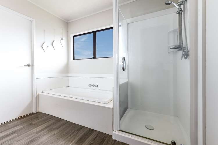 3 Wattle Place Chartwell_13