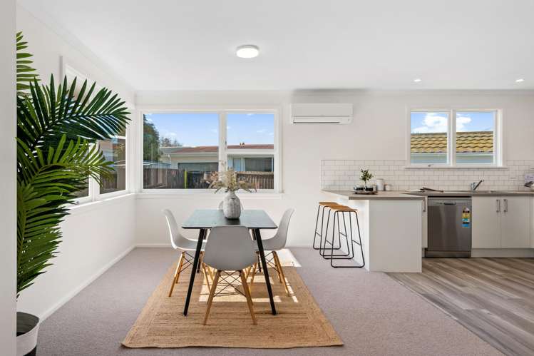 2 Freebairn Street Redwood_7