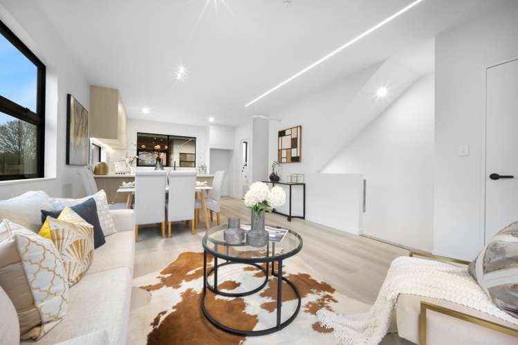1/37 Hillside Road Mt Wellington_2