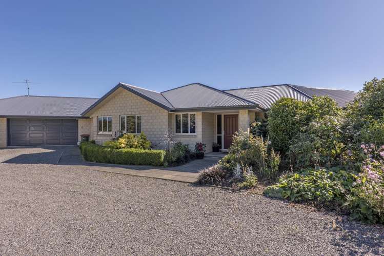 1735 Wards Road Greendale_24