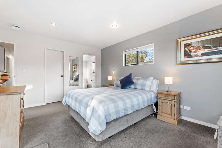 5 Riverside Drive Point Wells_12