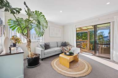 1/102 Elliot Street_1