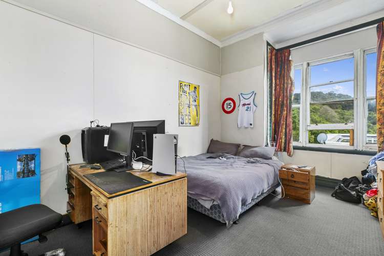 74 Heriot Row North Dunedin_10